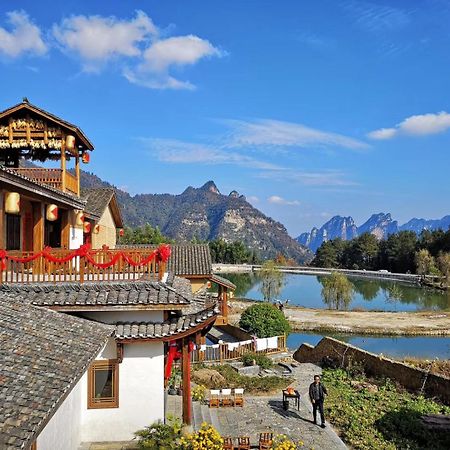 Dayong Antique Feature Resort Zhangjiajie Exterior foto