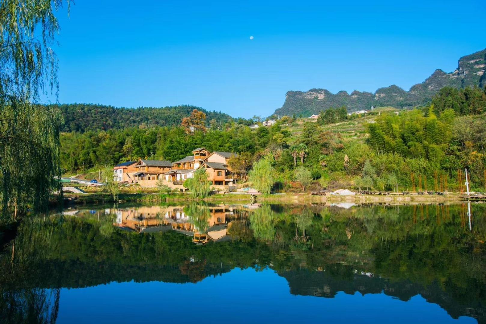 Dayong Antique Feature Resort Zhangjiajie Exterior foto