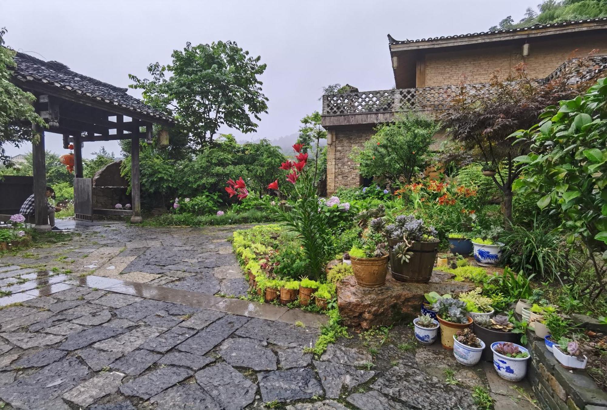 Dayong Antique Feature Resort Zhangjiajie Exterior foto