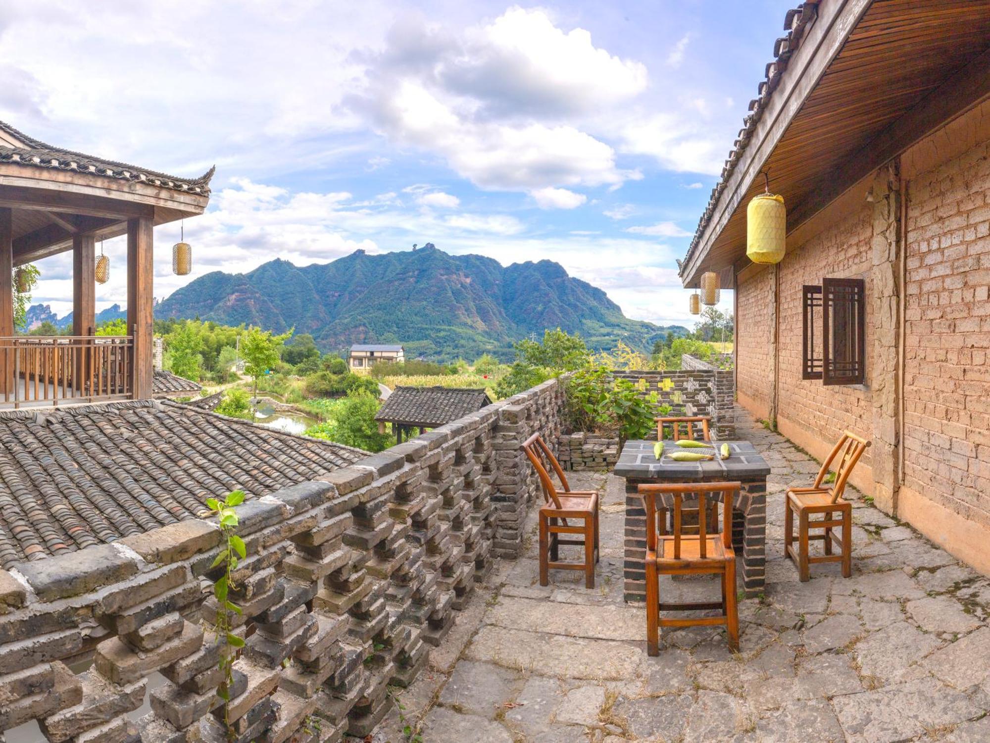 Dayong Antique Feature Resort Zhangjiajie Exterior foto