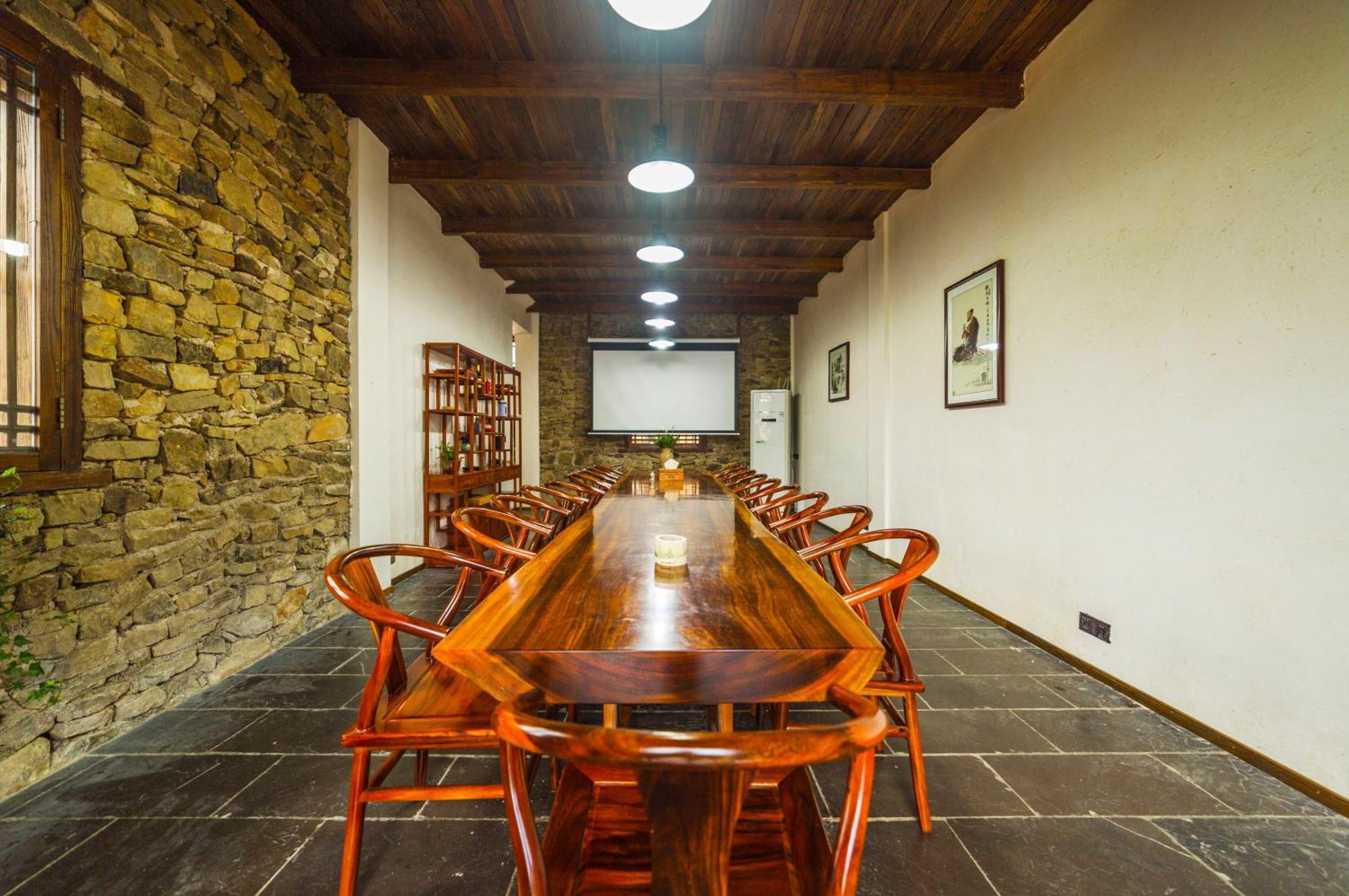 Dayong Antique Feature Resort Zhangjiajie Exterior foto
